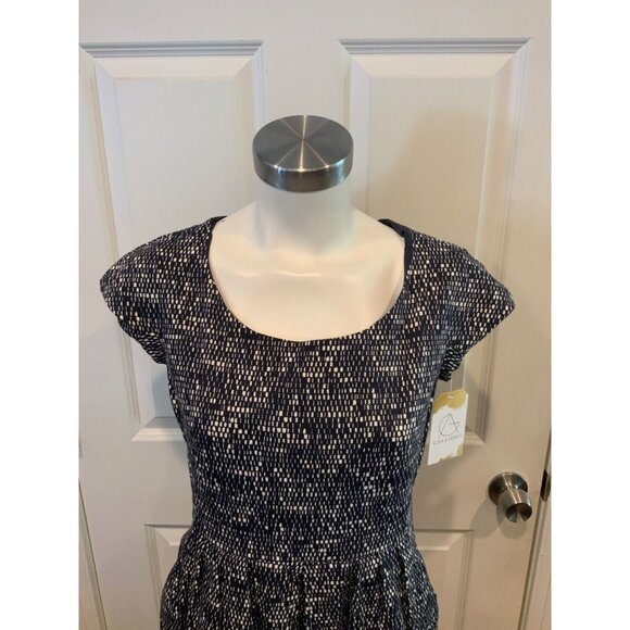 Weekend Max Mara Blue & White Speckled Cap Sleeve Fit & Flare Dress, Size 8 (US) - Picture 2 of 7